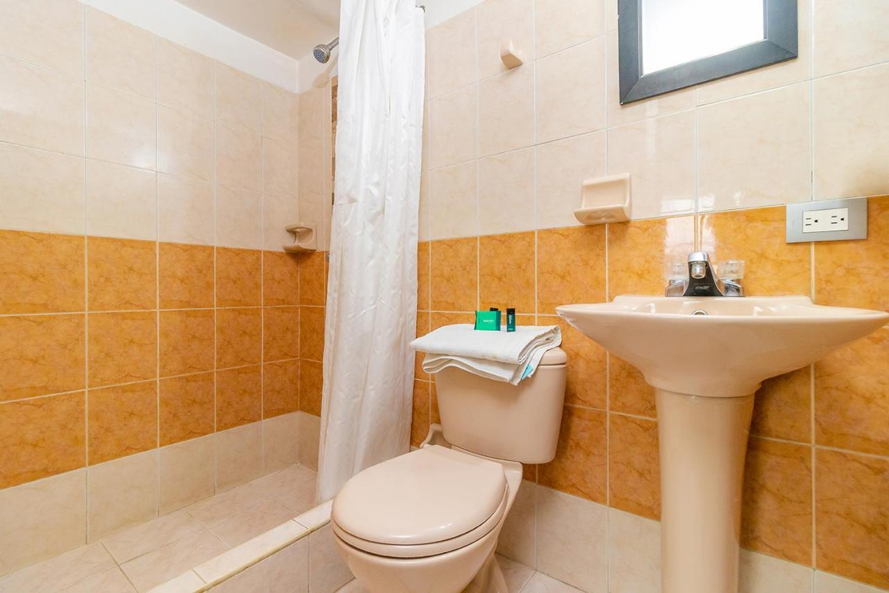 Bed and Breakfast Ayenda 1080 Bogota Alpes Castellana Zewnętrze zdjęcie